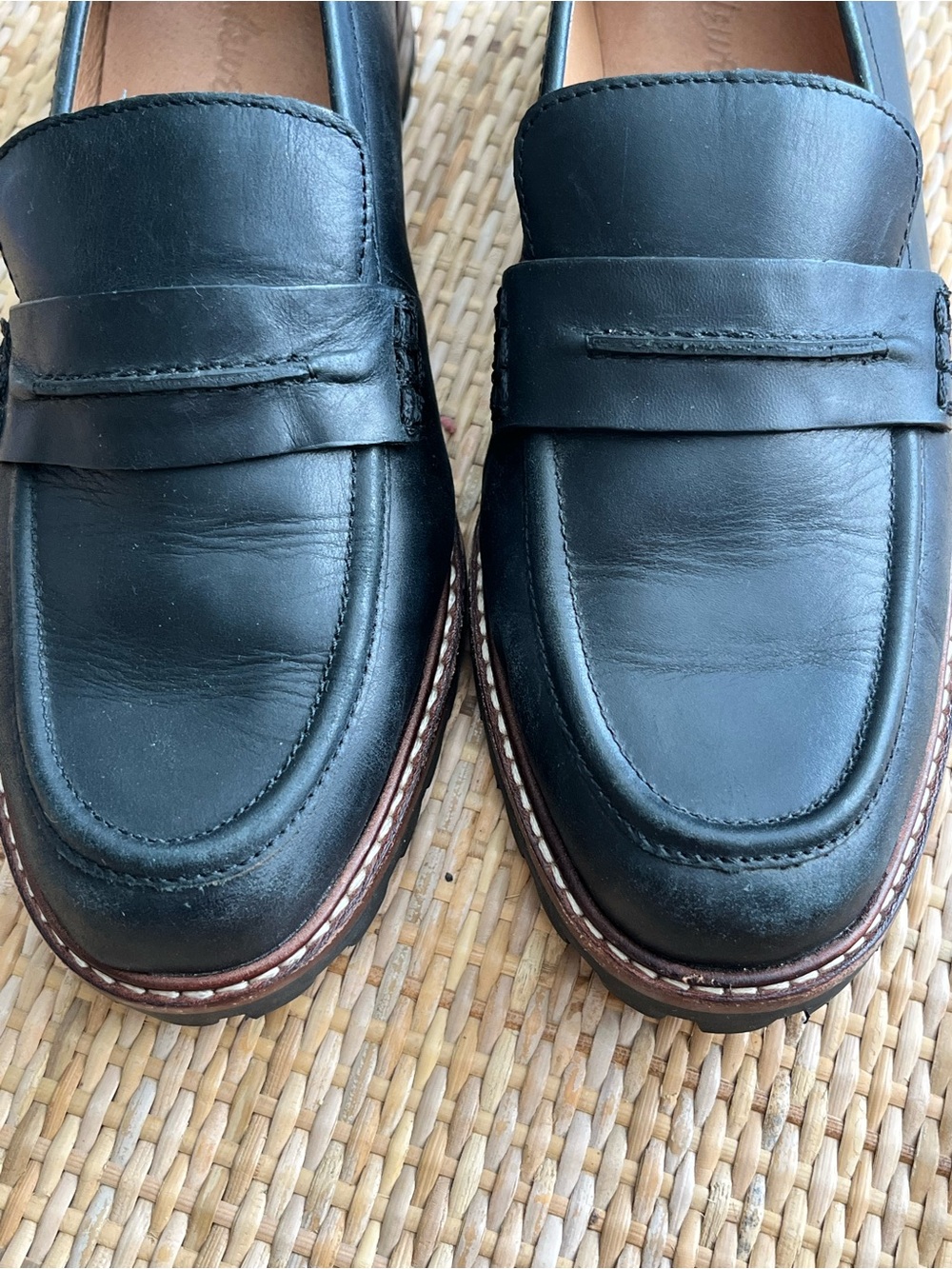 Madewell Black Leather Lugsole Penny Loafers - Size 7 - Picture 10 of 11